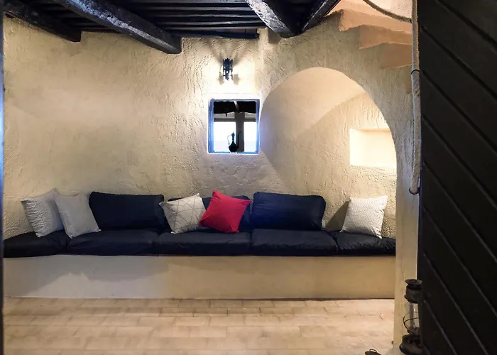 Windmill Renovated 2025 יאליסוס