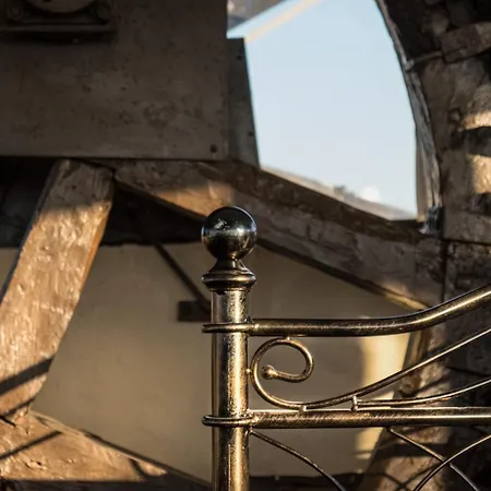 Windmill Renovated 2025 *